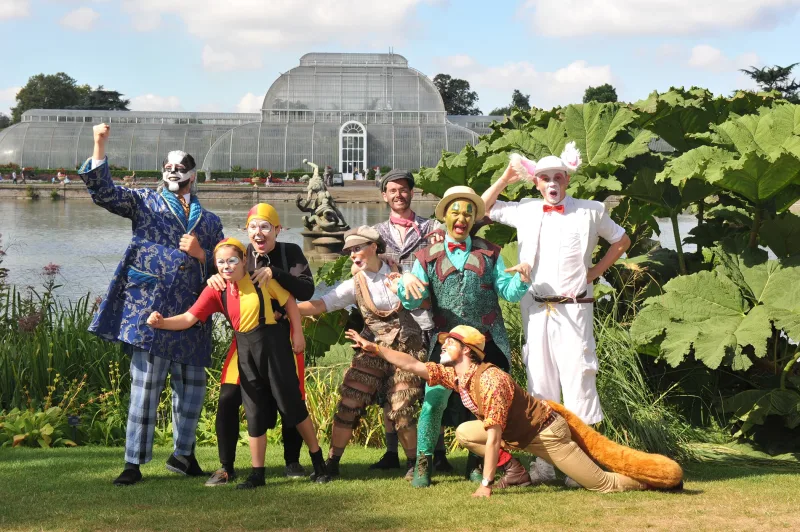 Celebrating 10 years in London's Kew Gardens
